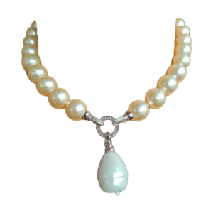Beige Necklace with Pearl Drop